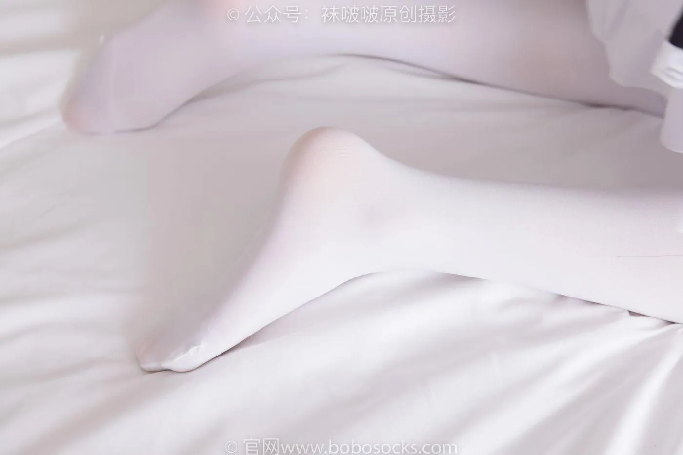 [BoBoSocks袜啵啵]NO.195 小甜豆-黑皮鞋、厚白丝、女仆装 [135P]插图9
